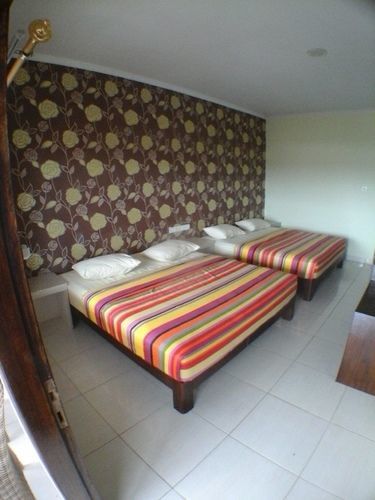 Holiday Beach Inn Pangandaran Zewnętrze zdjęcie